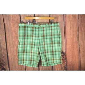 Louis Raphael Golf Casual Shorts Size 38 Flat Front Green Plaid‎ 9"